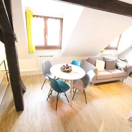 Center - Petit Ours - Bookingalsace Colmar